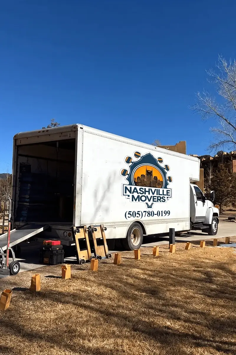 image of a truck by nashville movers